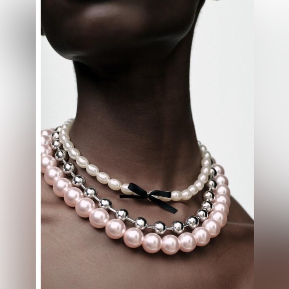 Nwt-Zara- 3 pack of faux pearl necklaces - Picture 1 of 4